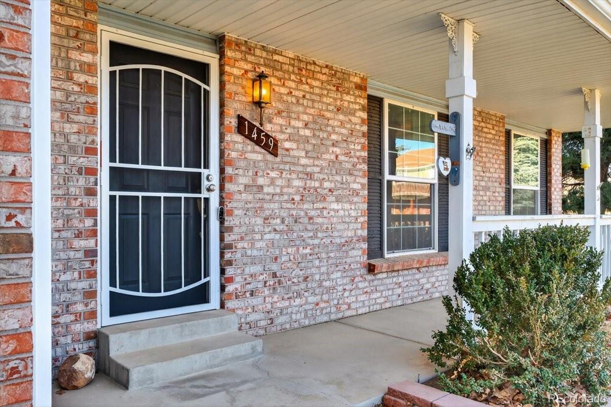 MLS Image #1 for 1459 s ventura street,aurora, Colorado