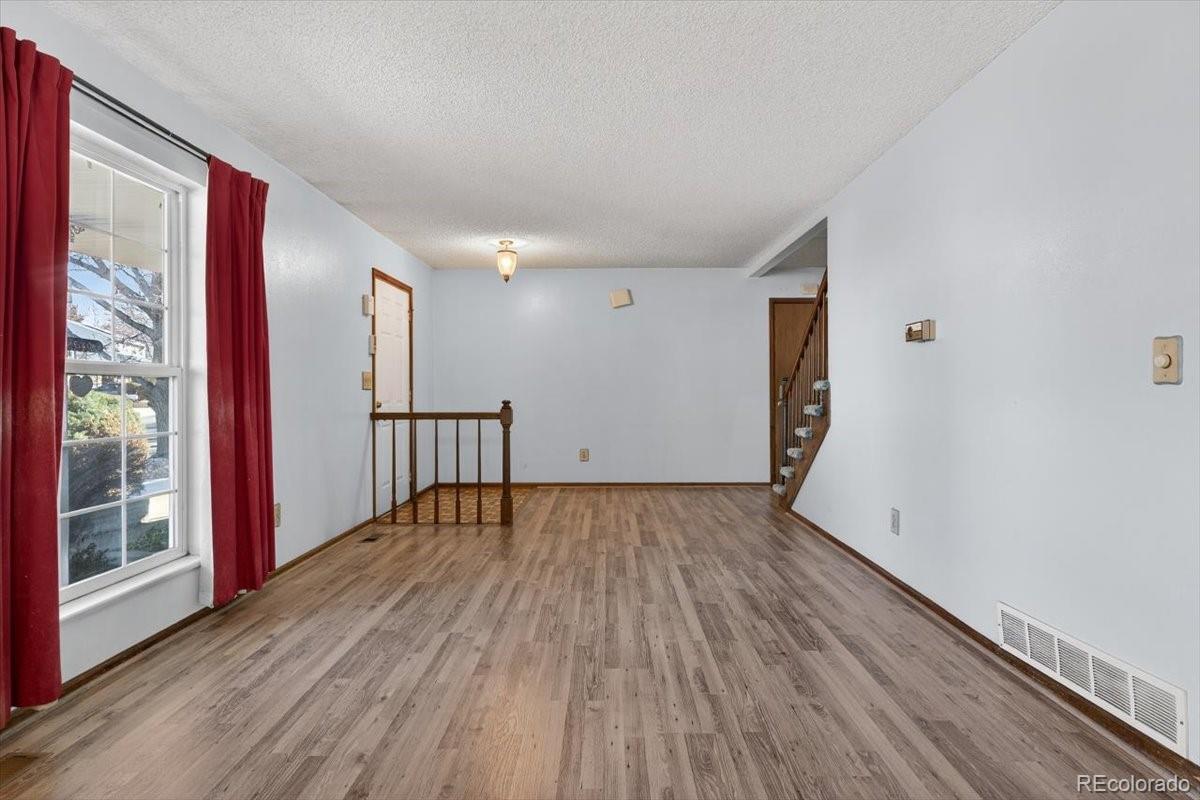 MLS Image #4 for 1459 s ventura street,aurora, Colorado