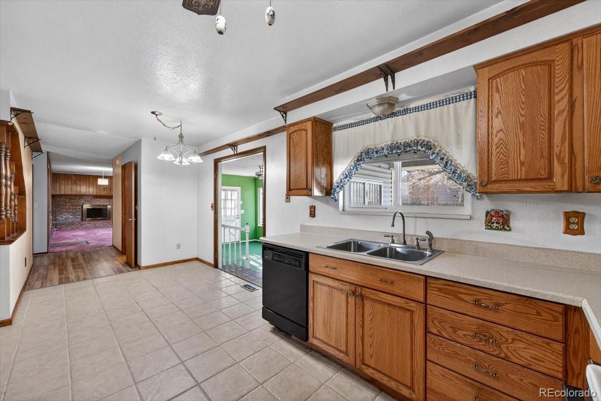 MLS Image #7 for 1459 s ventura street,aurora, Colorado