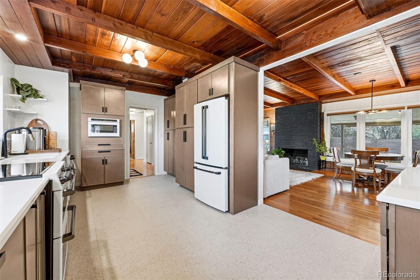 MLS Image #13 for 295  oneida street,denver, Colorado