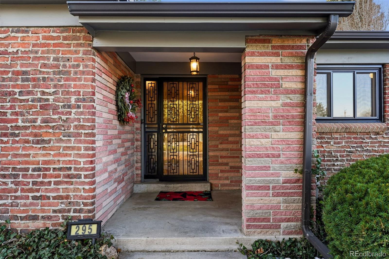 MLS Image #2 for 295  oneida street,denver, Colorado