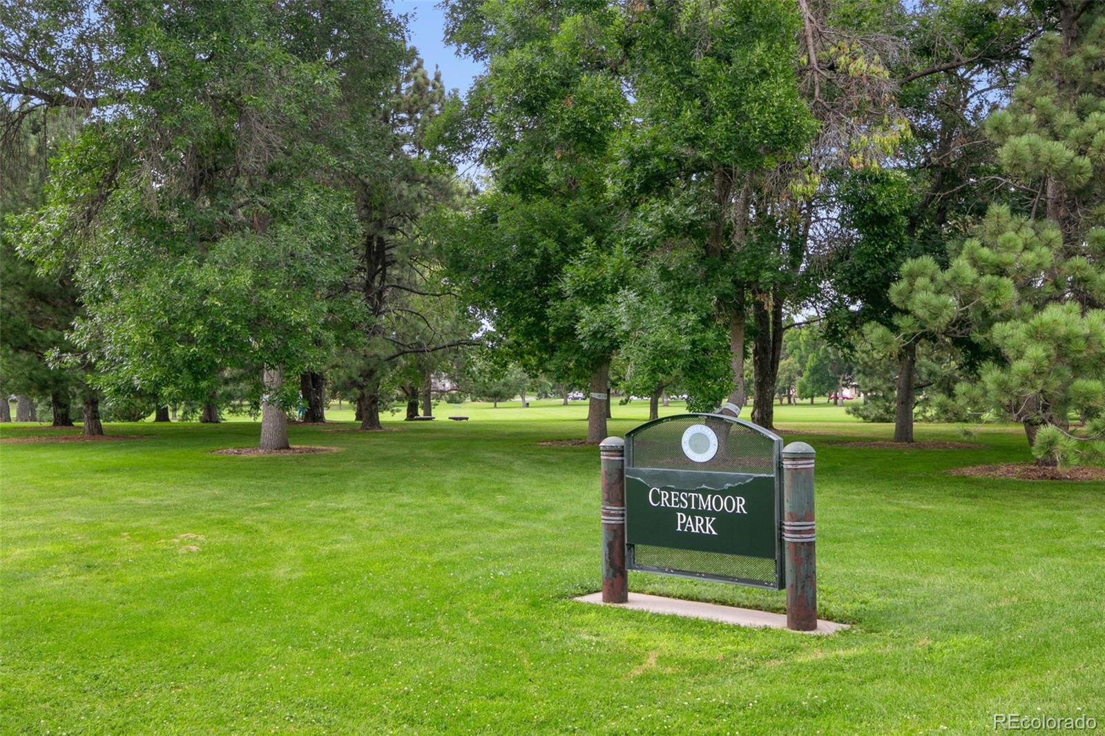 MLS Image #38 for 295  oneida street,denver, Colorado