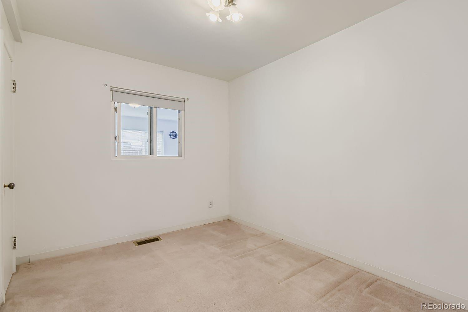 MLS Image #15 for 3319 s forest street,denver, Colorado