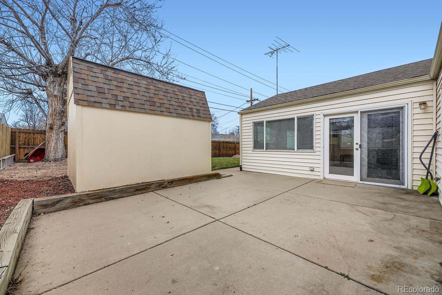 MLS Image #18 for 3319 s forest street,denver, Colorado