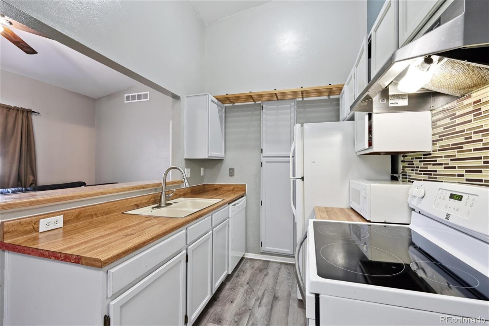 MLS Image #3 for 5321 w 76th avenue 322,arvada, Colorado