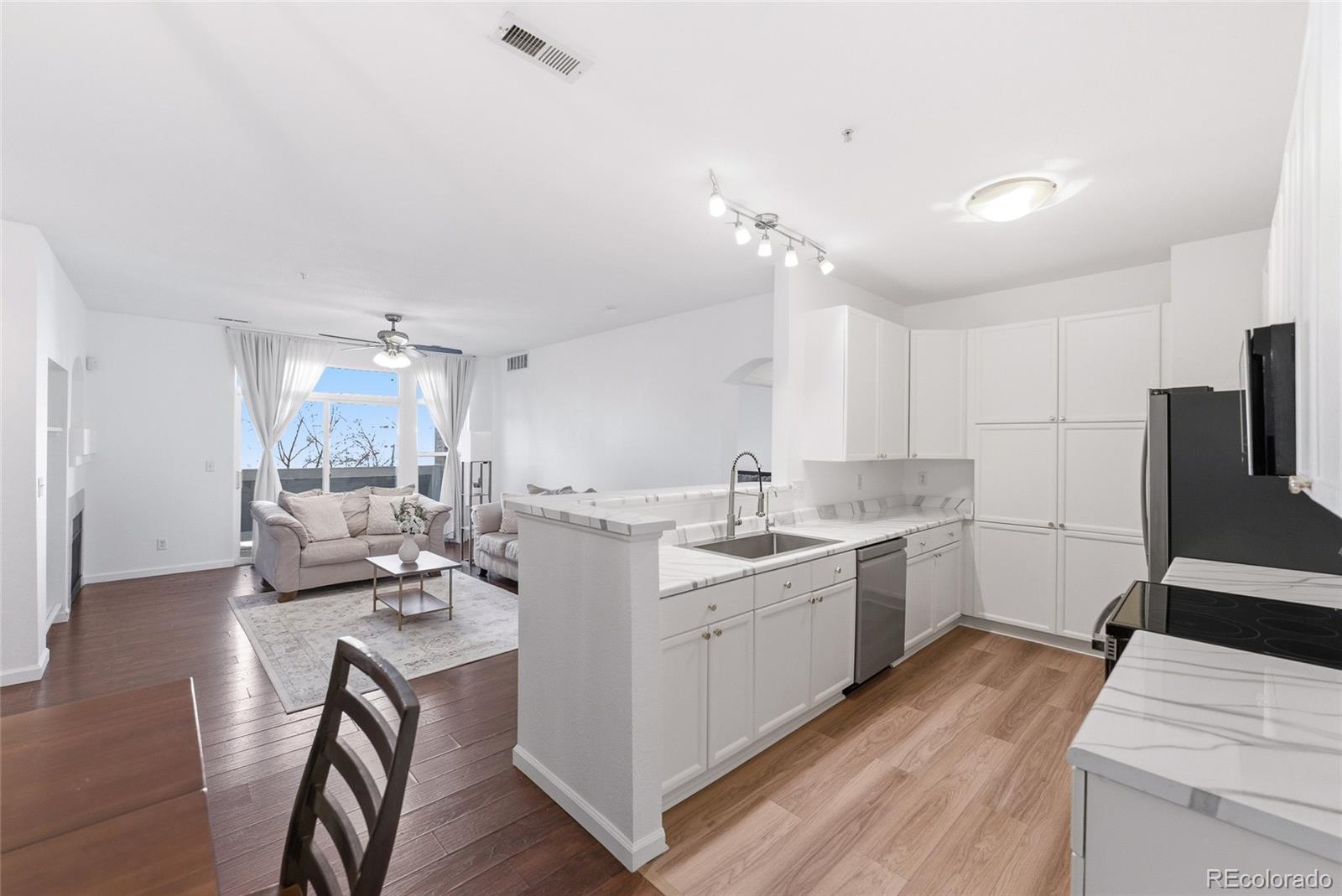 MLS Image #18 for 14261 e 1st drive 206,aurora, Colorado