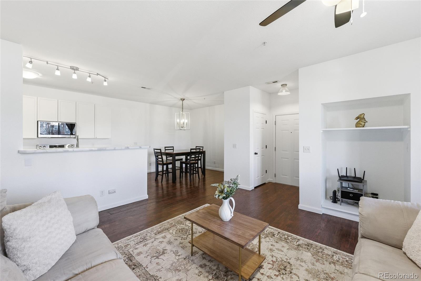 MLS Image #3 for 14261 e 1st drive 206,aurora, Colorado