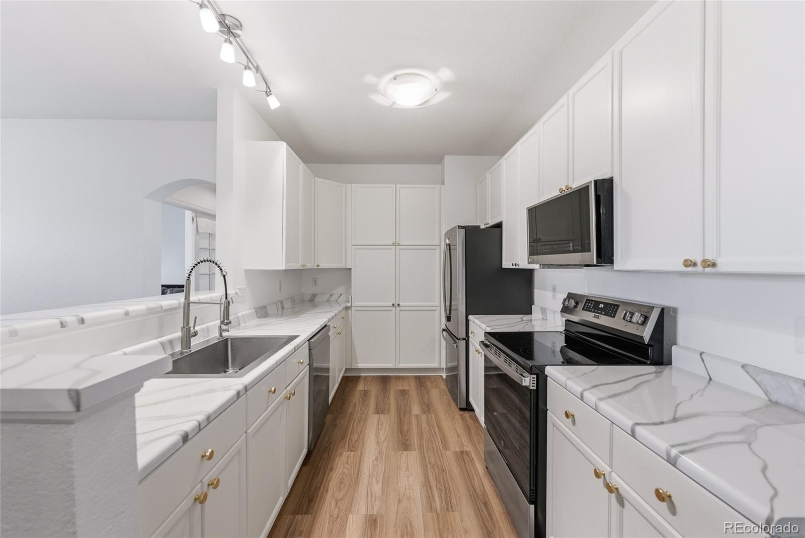 MLS Image #7 for 14261 e 1st drive 206,aurora, Colorado