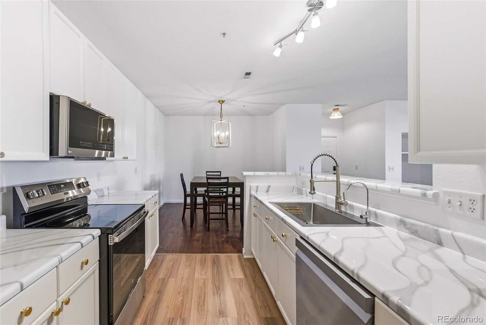 MLS Image #9 for 14261 e 1st drive 206,aurora, Colorado