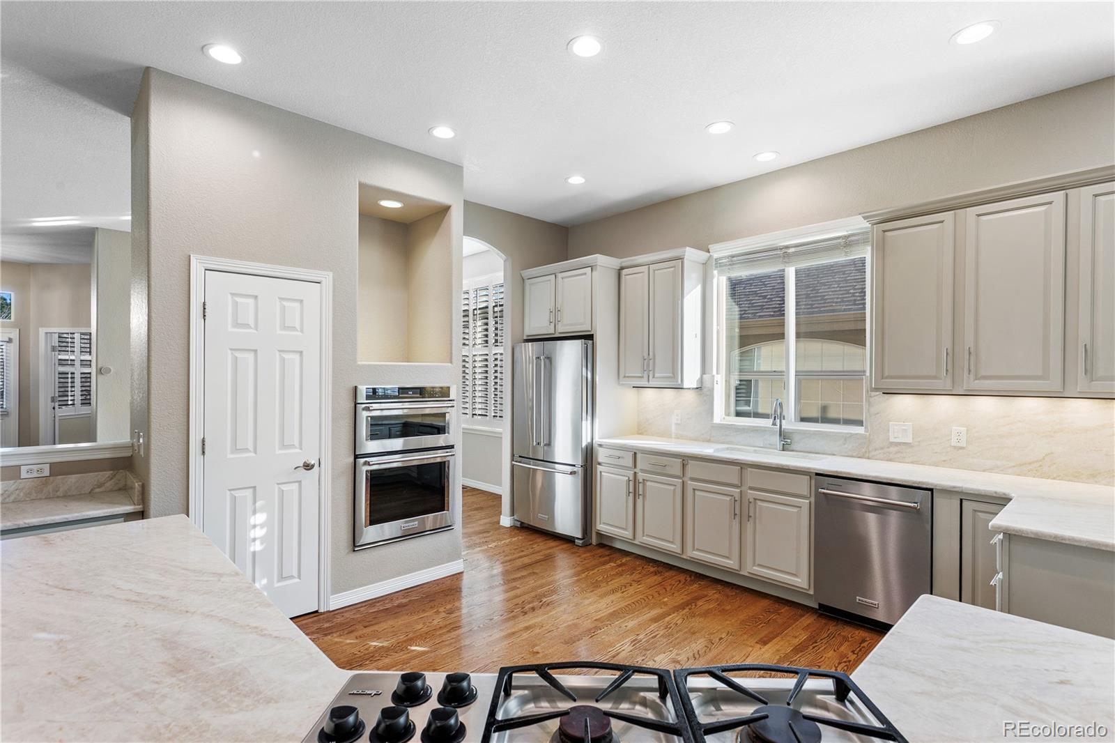 MLS Image #10 for 4292 e phillips place,centennial, Colorado