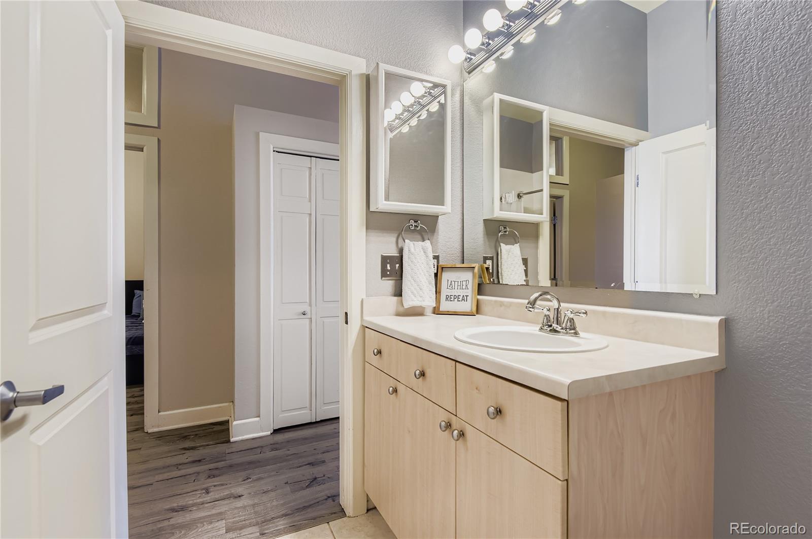 MLS Image #22 for 5677 s park place c202,englewood, Colorado