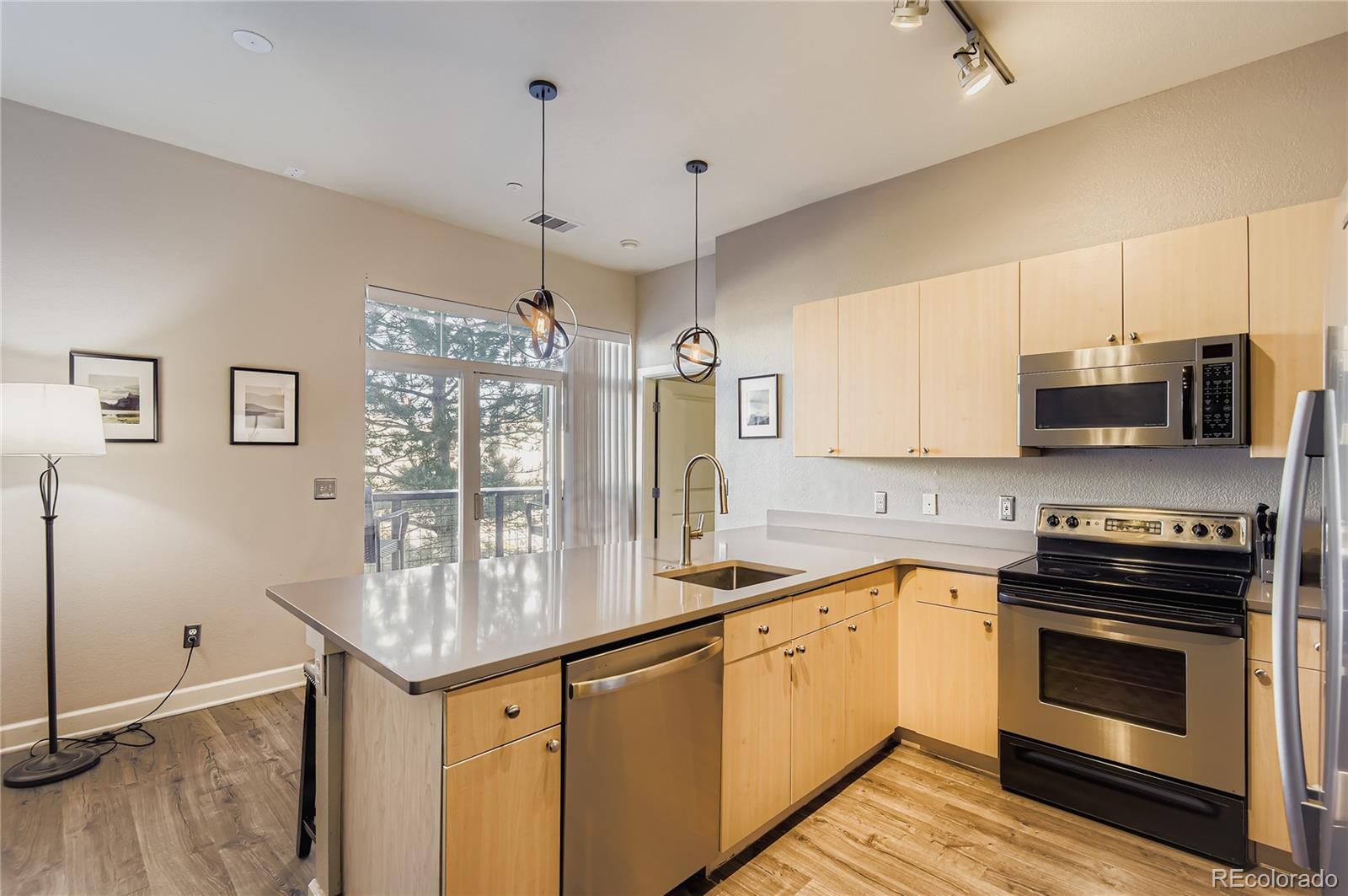 MLS Image #6 for 5677 s park place c202,englewood, Colorado