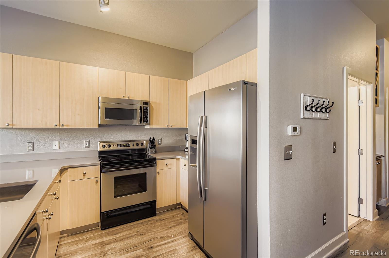MLS Image #7 for 5677 s park place c202,englewood, Colorado