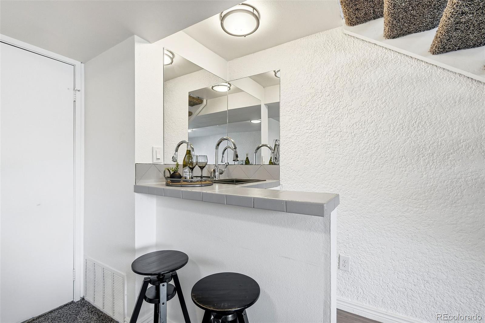 MLS Image #19 for 467 e highline circle,centennial, Colorado
