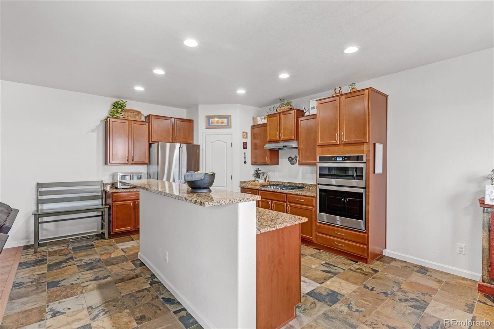 MLS Image #12 for 42073  colonial trail,elizabeth, Colorado