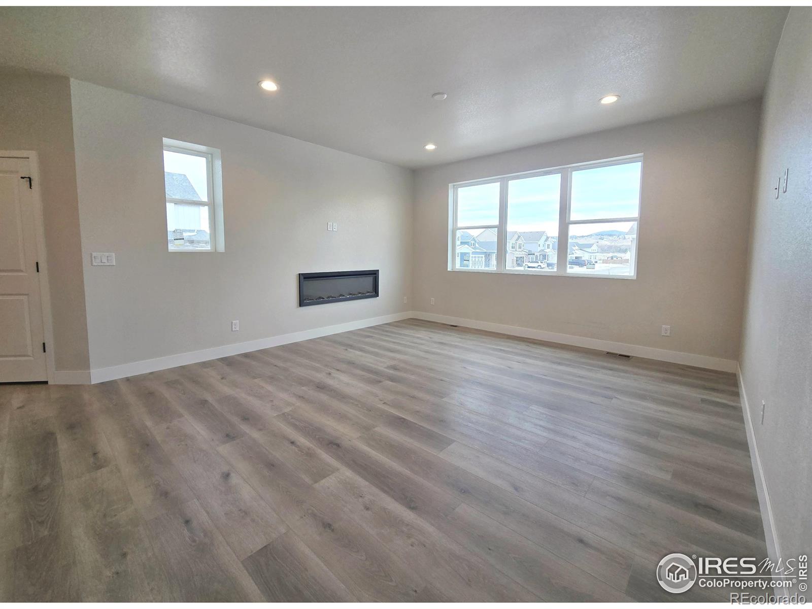 MLS Image #4 for 4705  whistler drive,loveland, Colorado