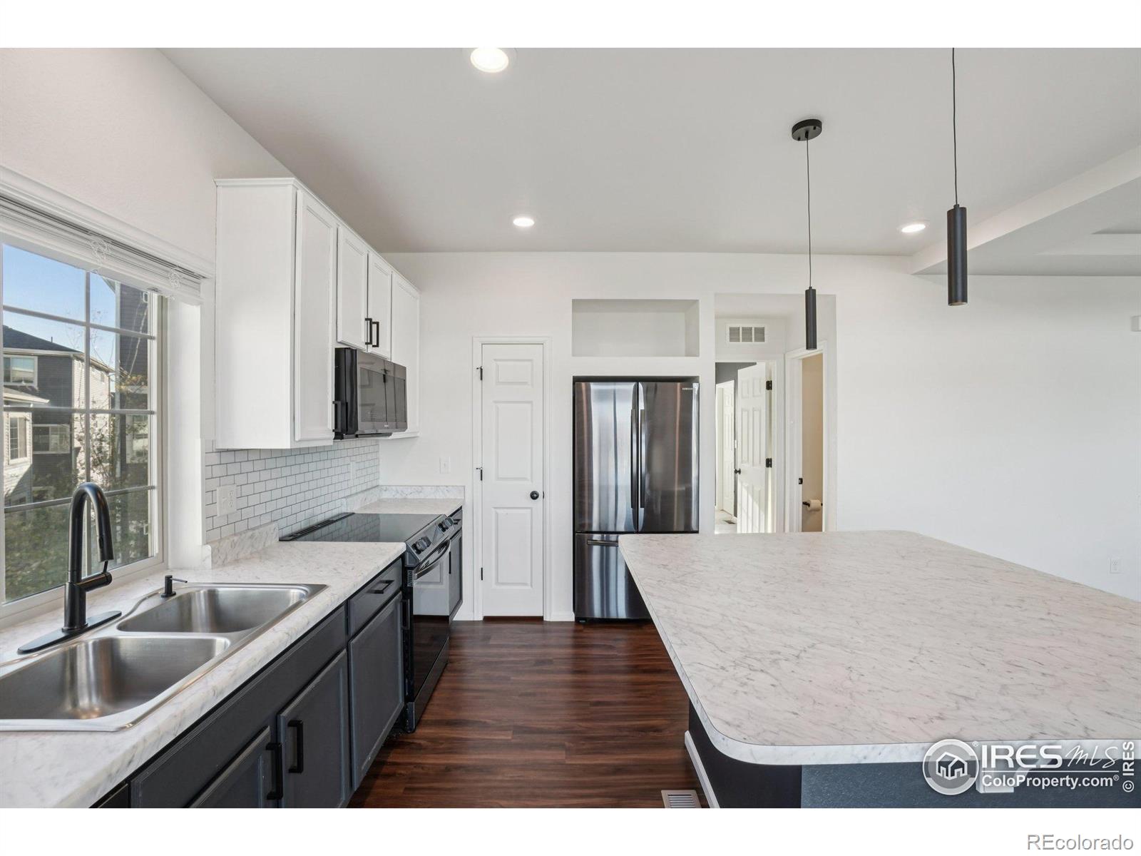 MLS Image #10 for 3510  valleywood court,johnstown, Colorado