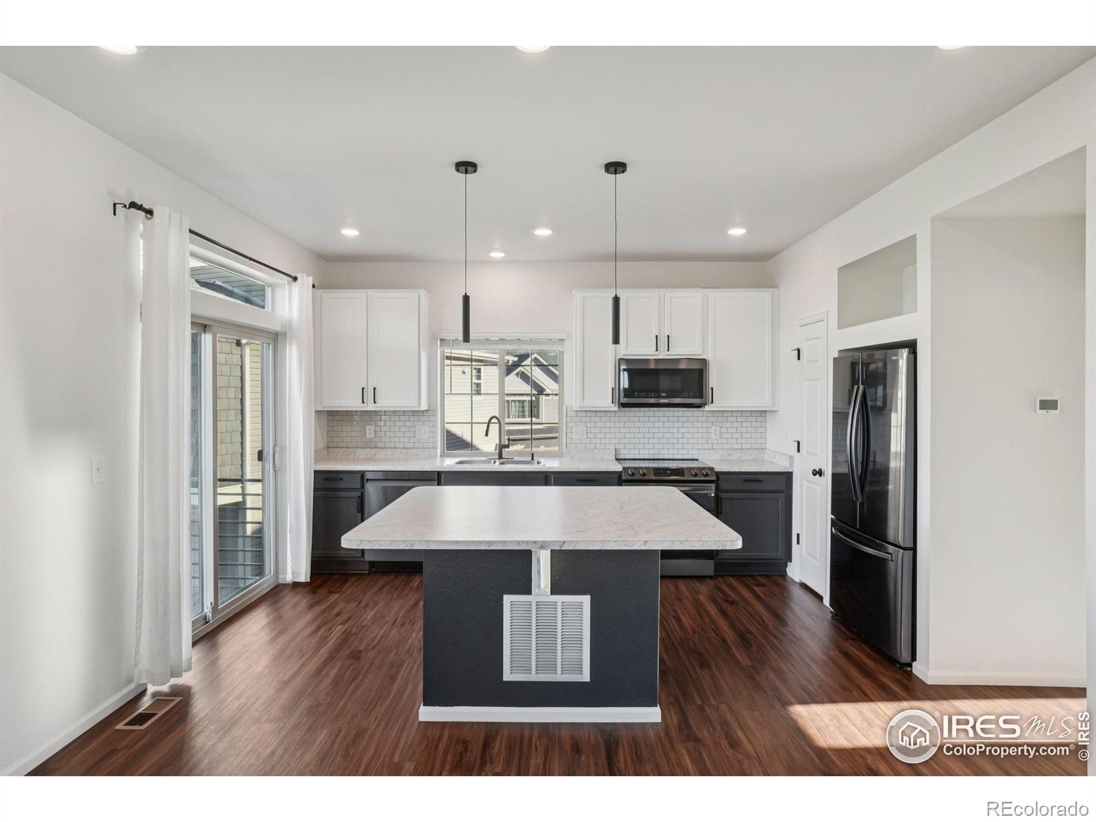 MLS Image #9 for 3510  valleywood court,johnstown, Colorado