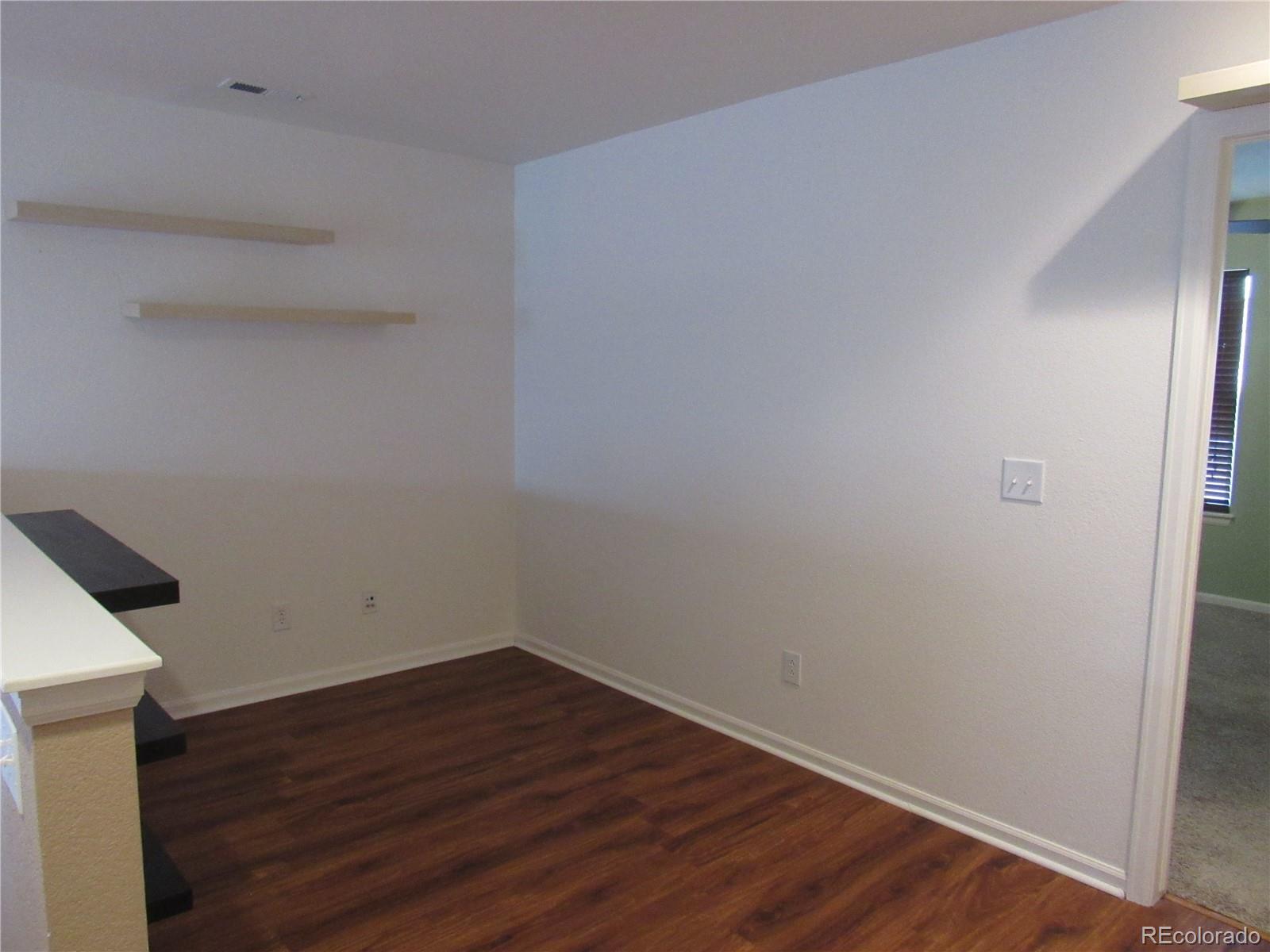MLS Image #15 for 569  alton way c,denver, Colorado