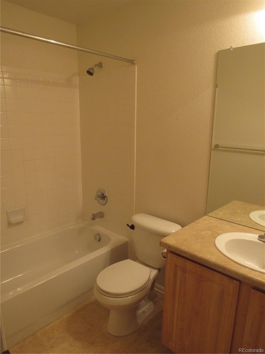 MLS Image #18 for 569  alton way c,denver, Colorado