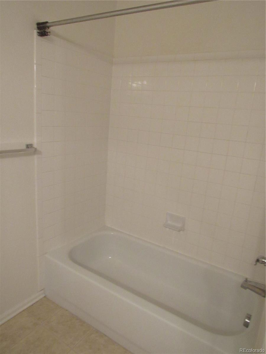 MLS Image #21 for 569  alton way c,denver, Colorado