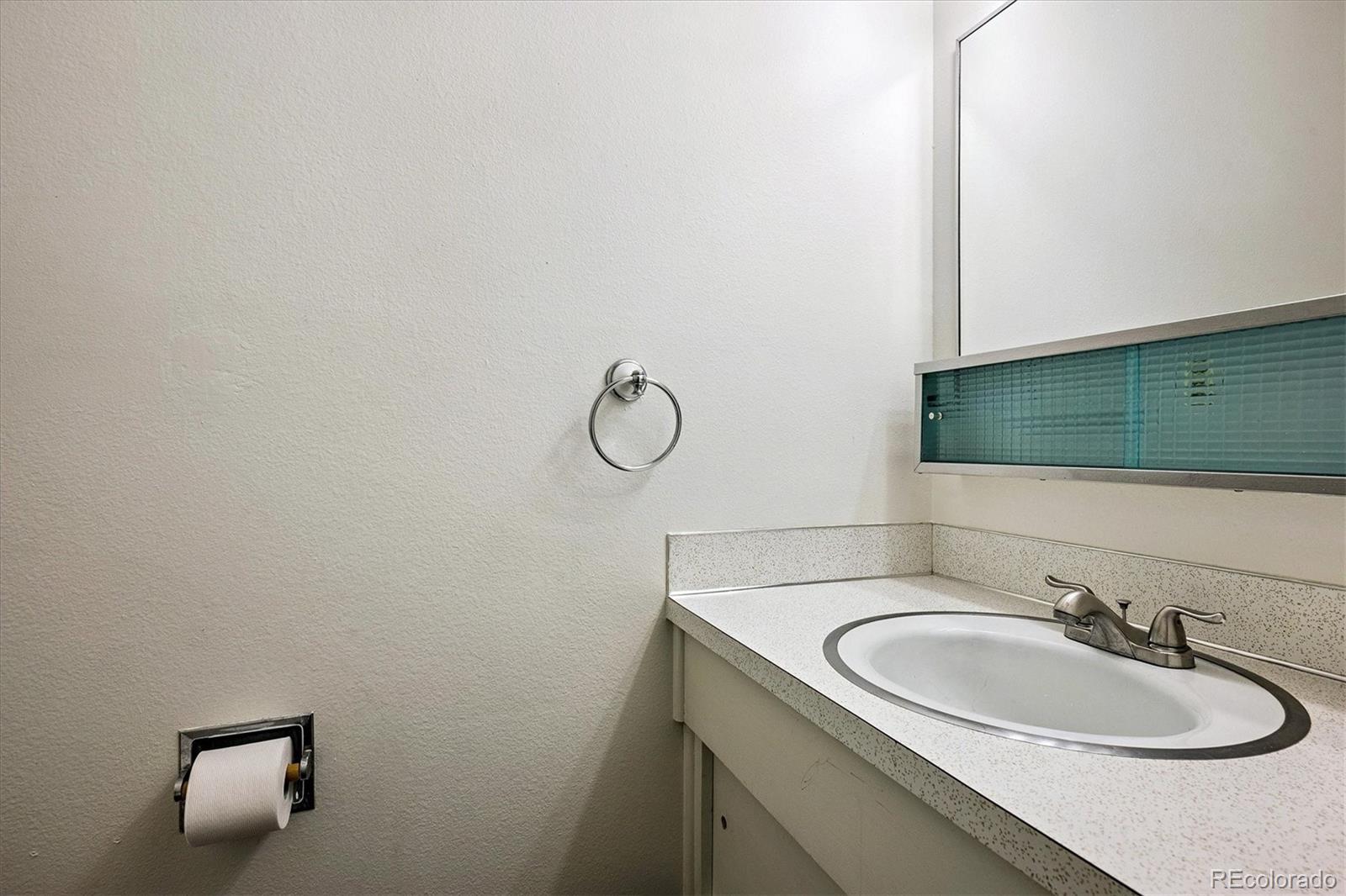 MLS Image #10 for 9041 e mansfield avenue ,denver, Colorado