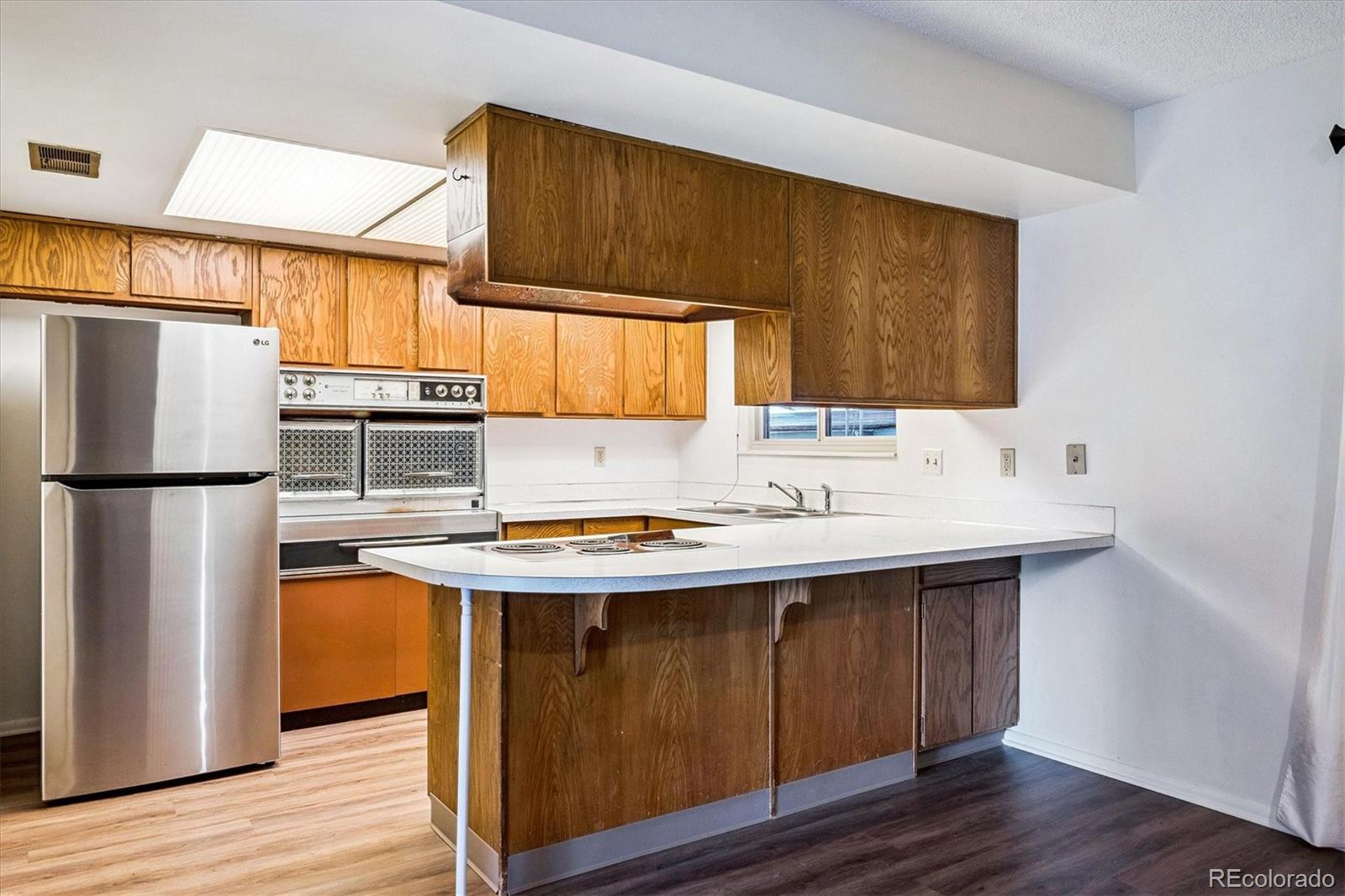 MLS Image #5 for 9041 e mansfield avenue ,denver, Colorado