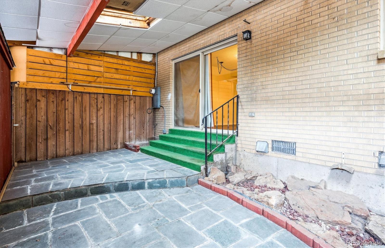 MLS Image #9 for 9041 e mansfield avenue ,denver, Colorado