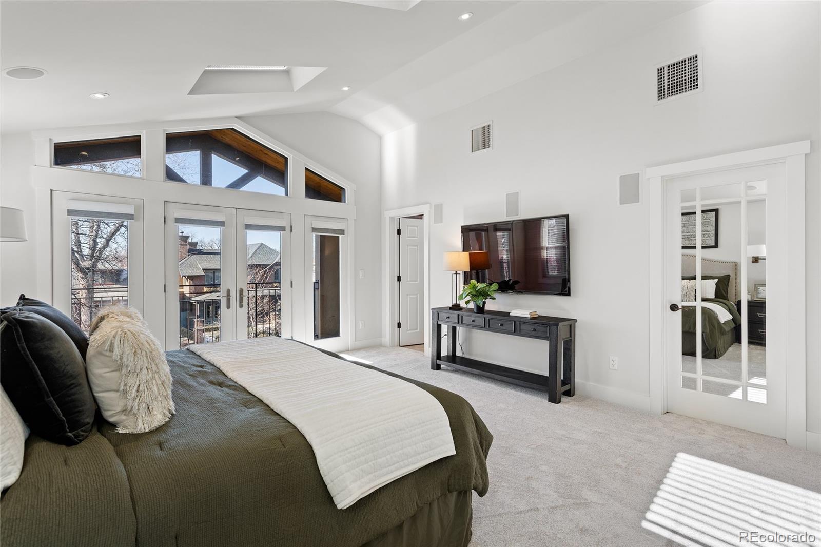 MLS Image #18 for 874 s gilpin street,denver, Colorado