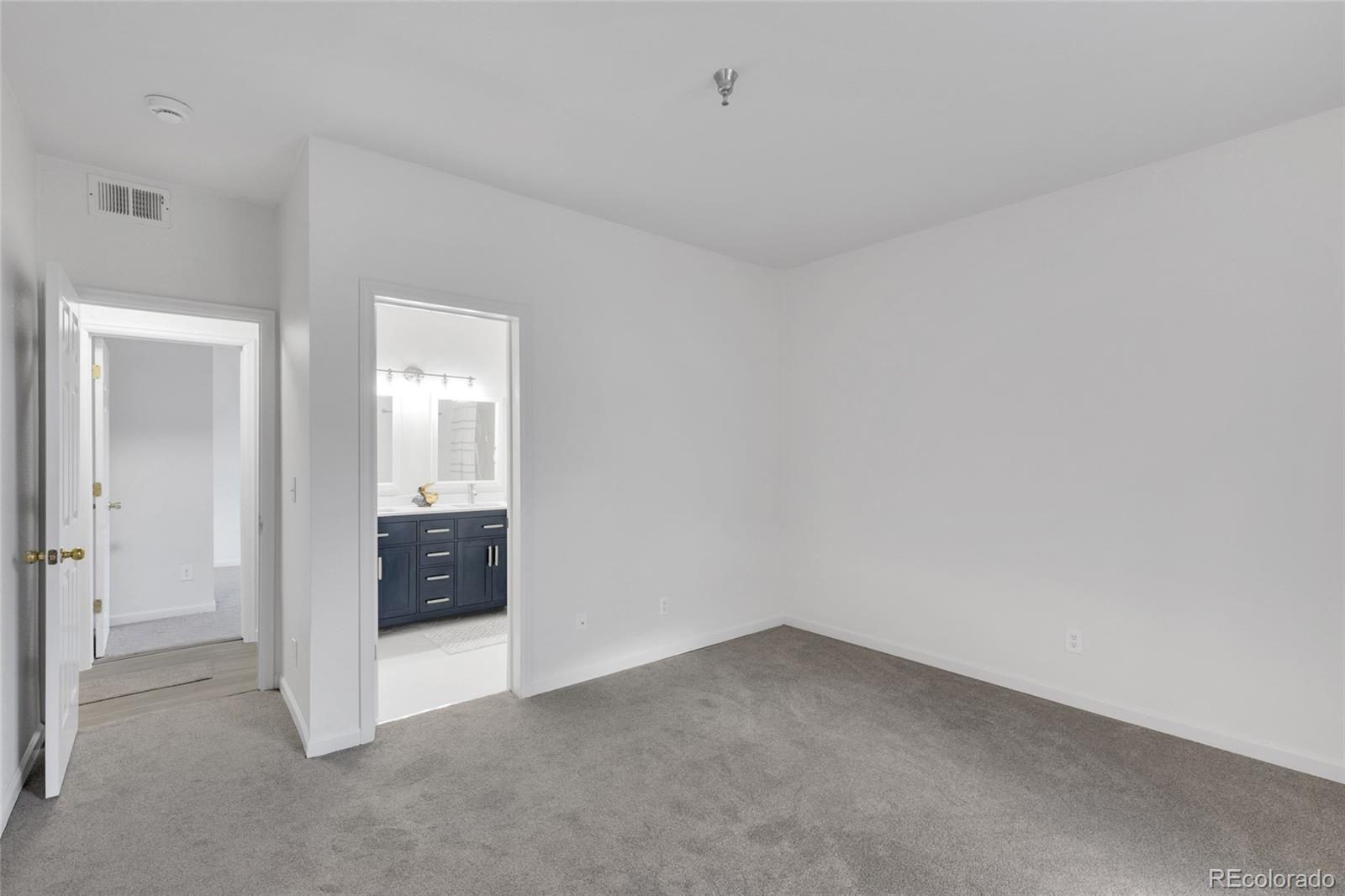 MLS Image #12 for 2575 s syracuse way g104,denver, Colorado