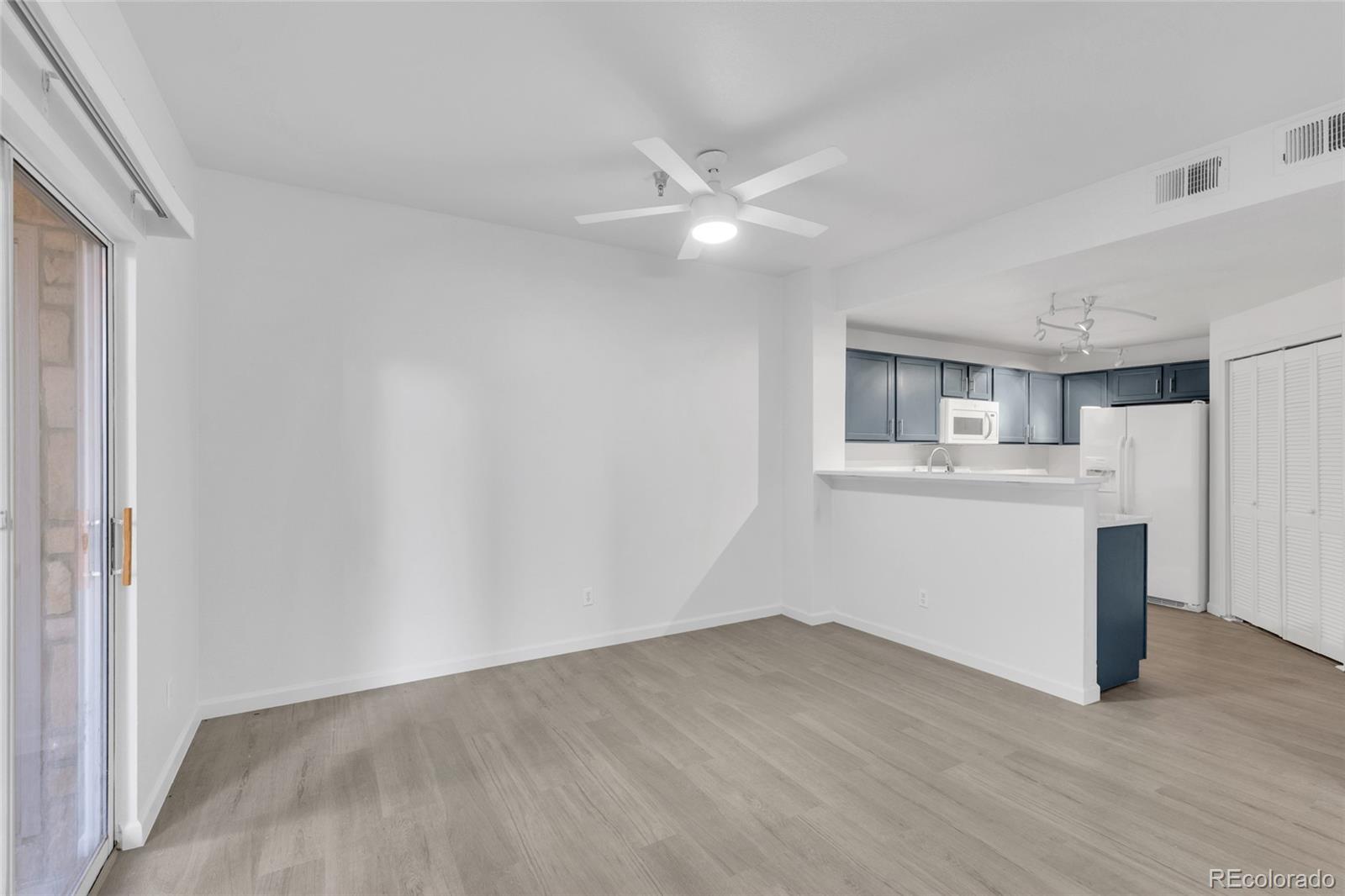 MLS Image #5 for 2575 s syracuse way g104,denver, Colorado