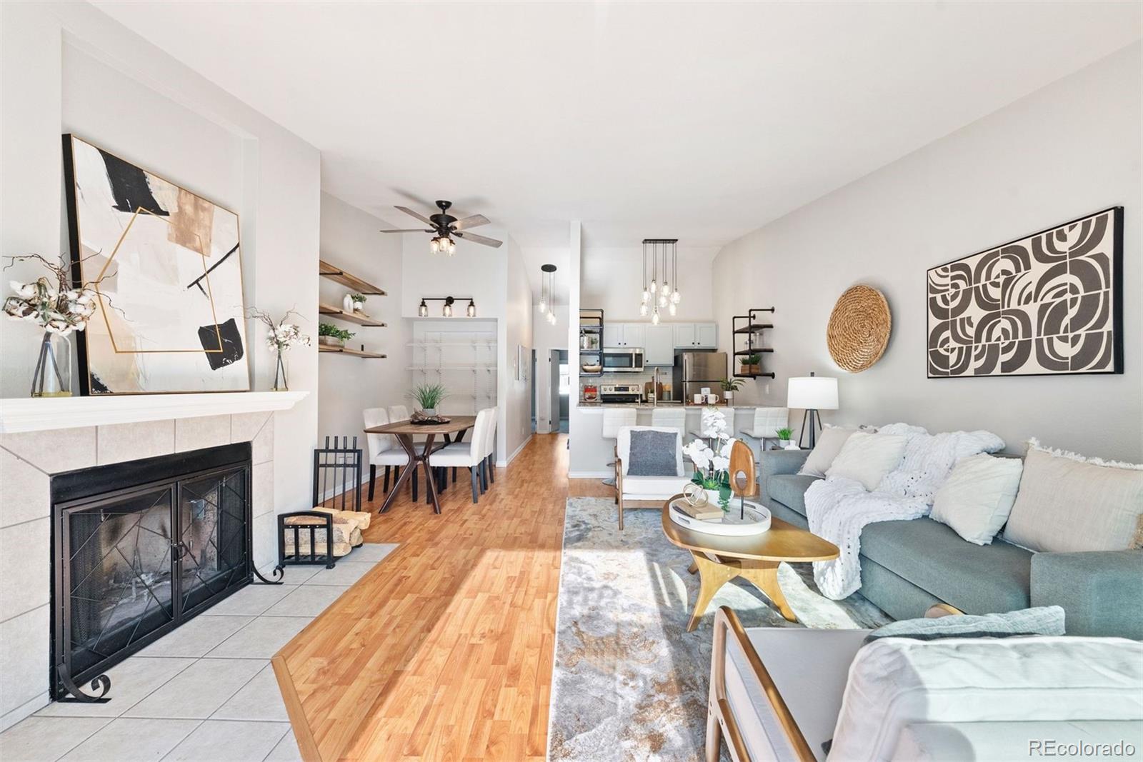 MLS Image #5 for 532  oakwood drive,castle rock, Colorado