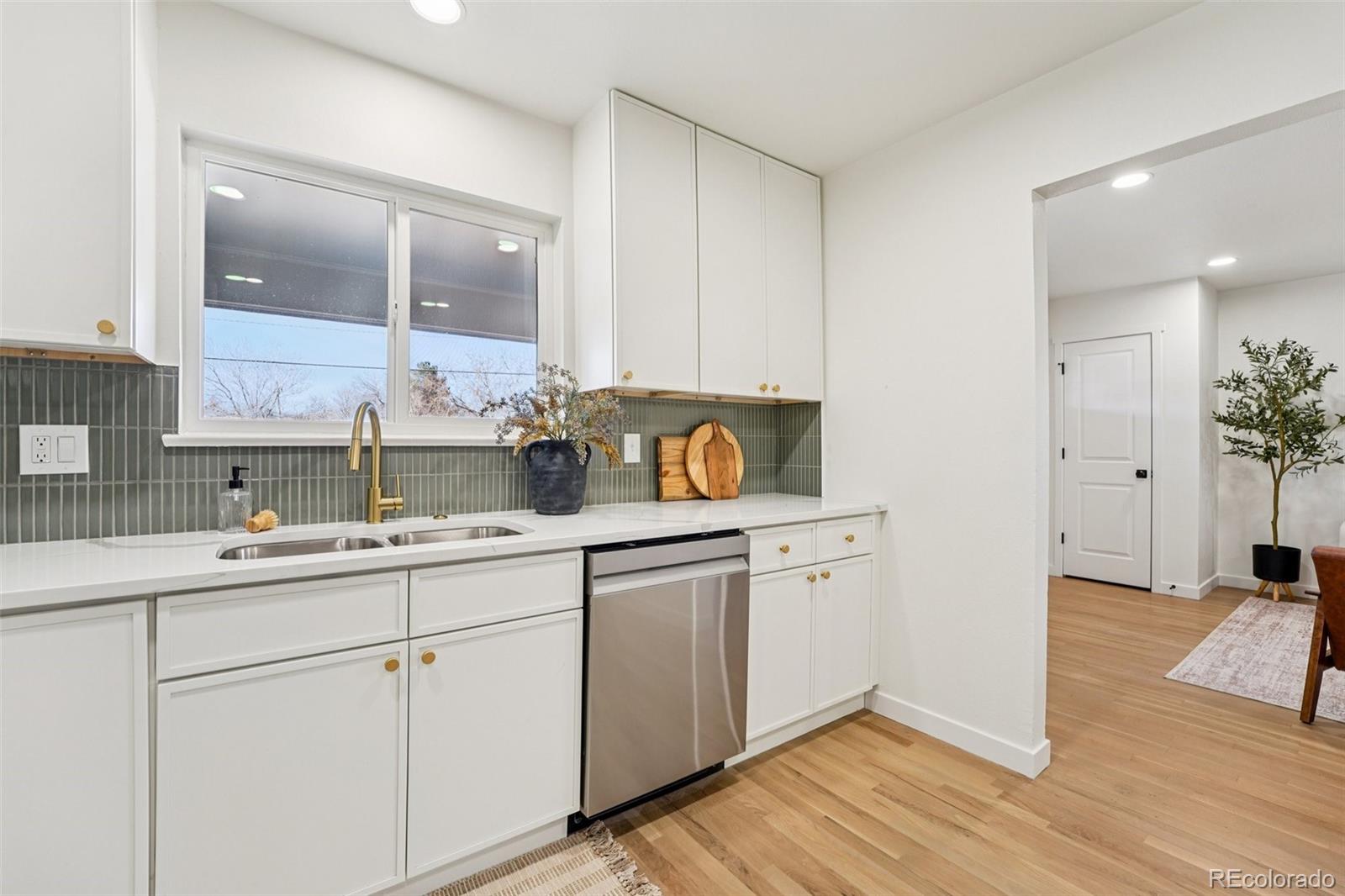 MLS Image #17 for 1600 s wadsworth boulevard,lakewood, Colorado