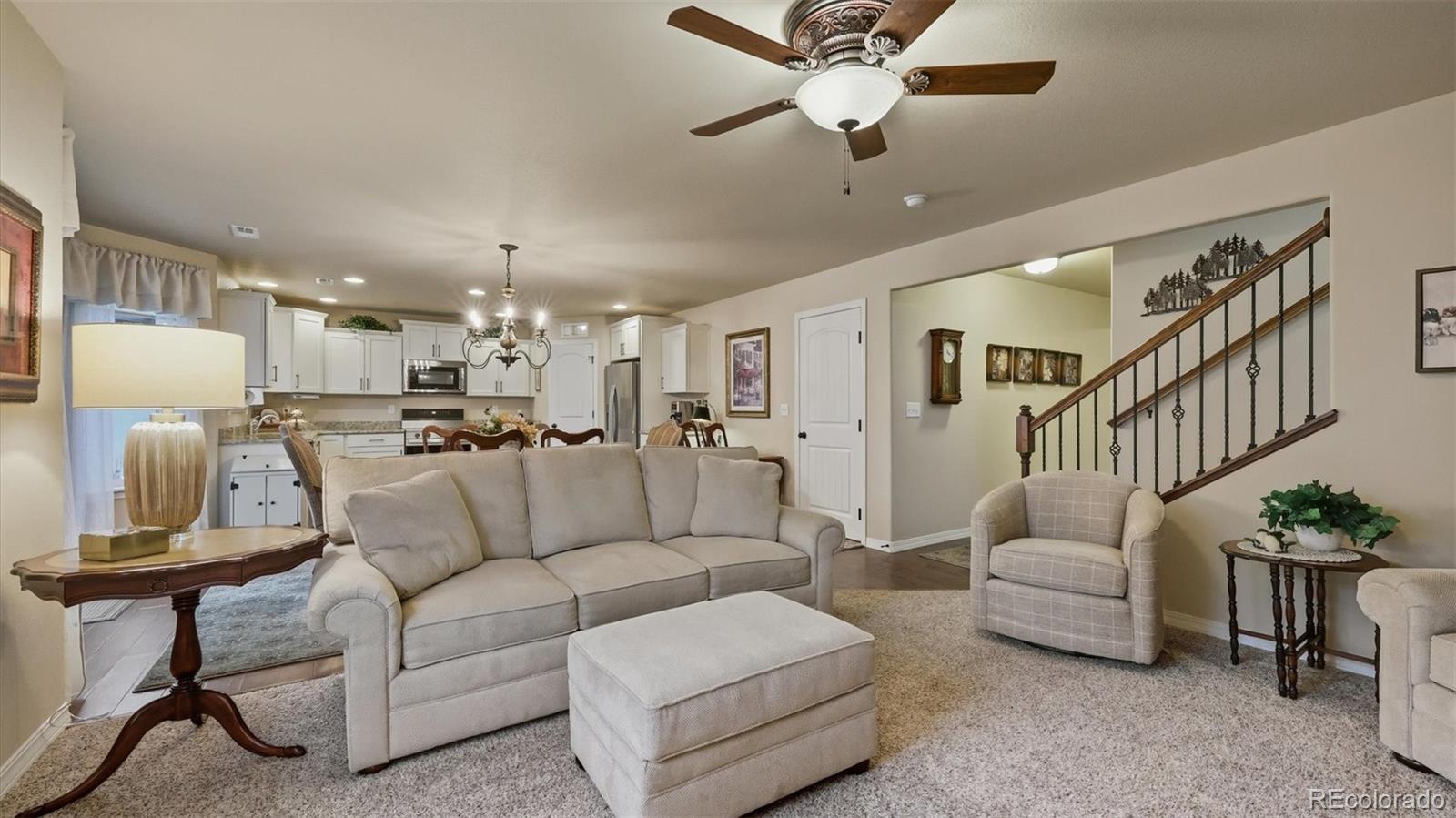 MLS Image #11 for 8502  admiral way,colorado springs, Colorado