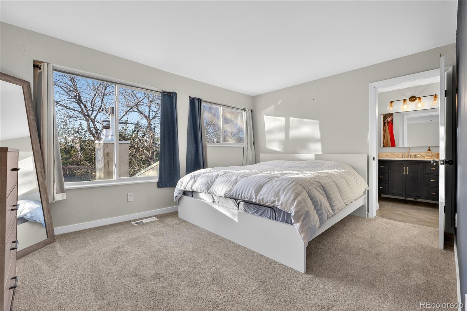 MLS Image #18 for 2304 s troy street ,aurora, Colorado
