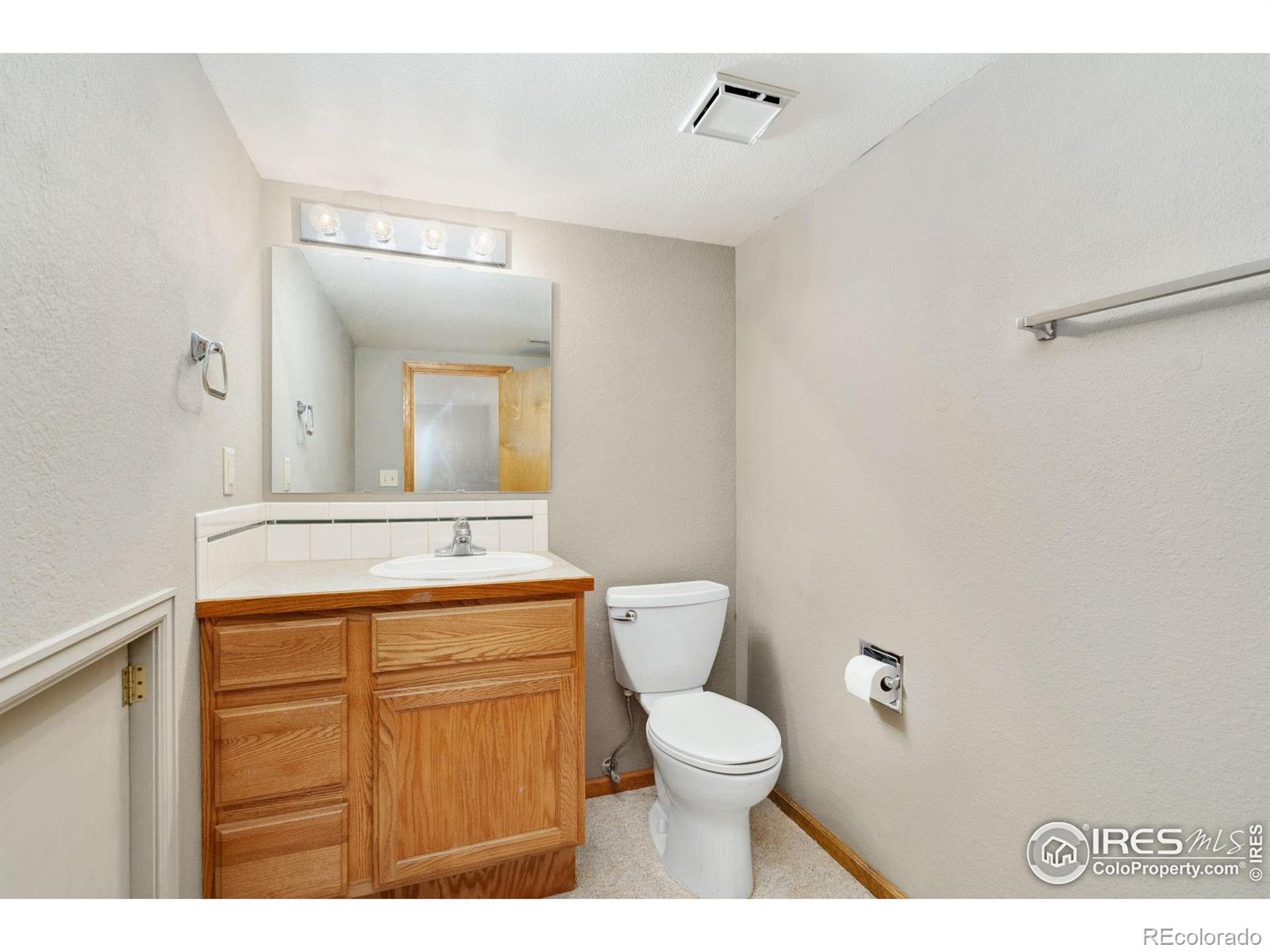 MLS Image #17 for 4010  stoneway court,fort collins, Colorado