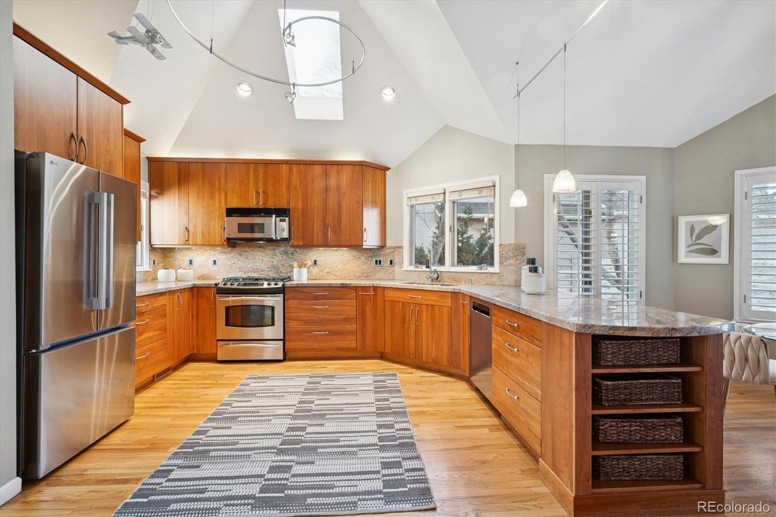 MLS Image #16 for 2363 s adams street,denver, Colorado