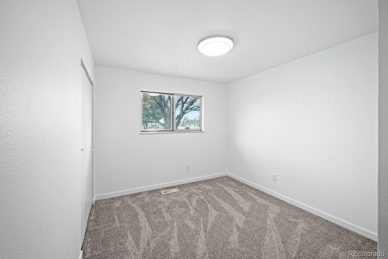 MLS Image #12 for 33  regency boulevard,pueblo, Colorado