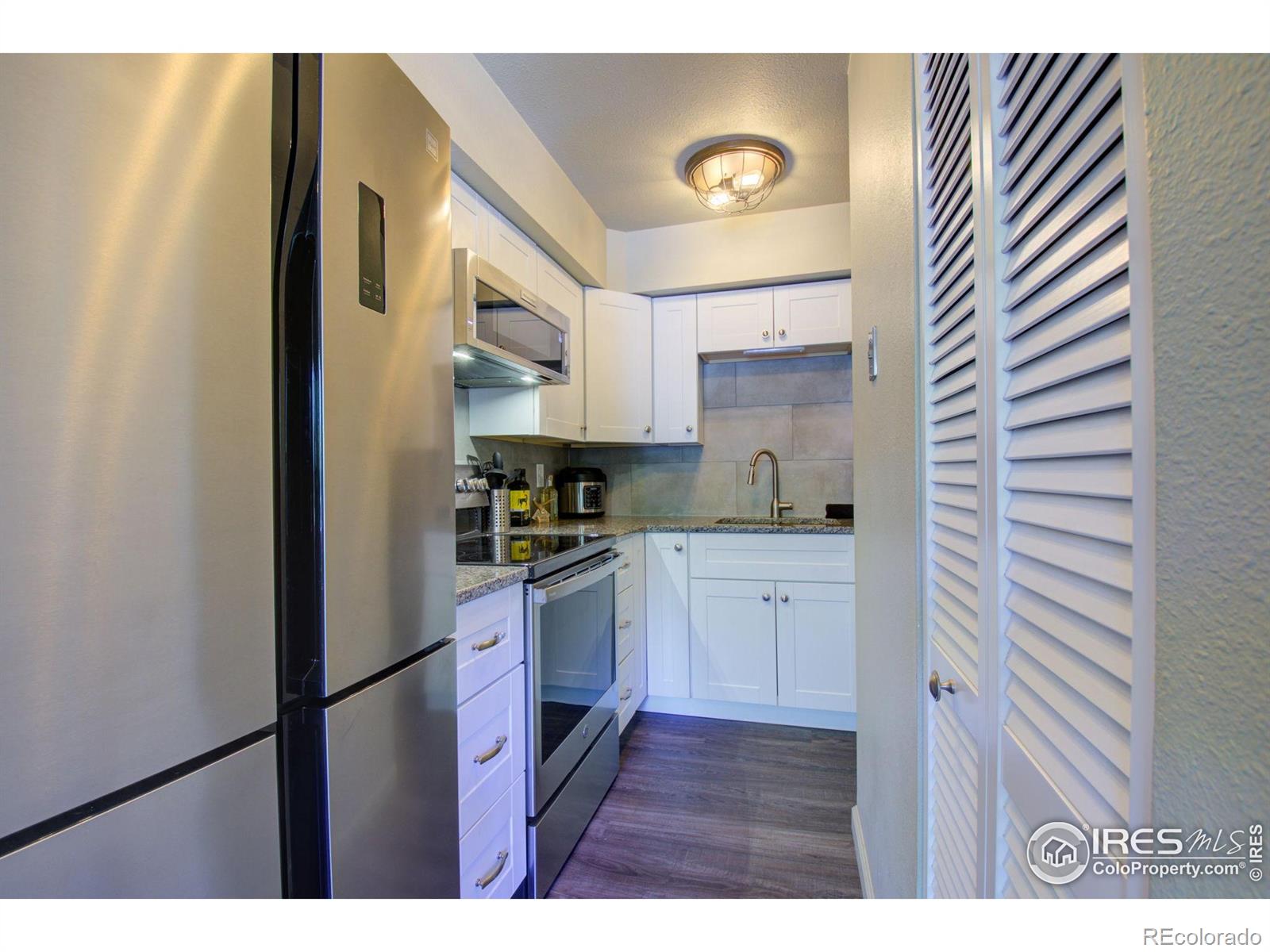 MLS Image #11 for 1705  heatheridge road,fort collins, Colorado