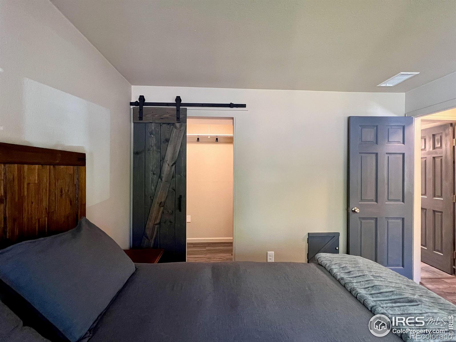 MLS Image #16 for 1705  heatheridge road,fort collins, Colorado