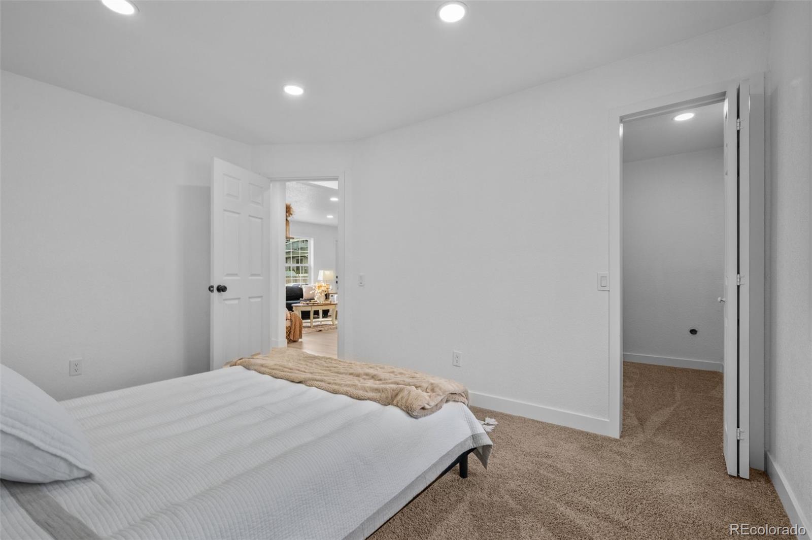 MLS Image #17 for 8851 w 86th avenue,arvada, Colorado