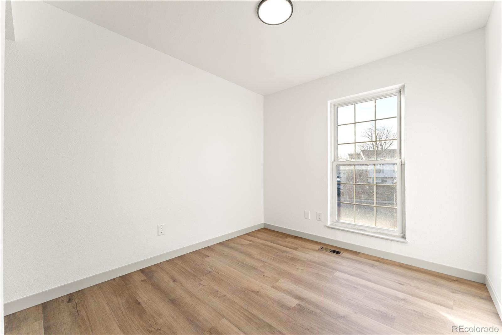 MLS Image #11 for 1782  danube court,aurora, Colorado