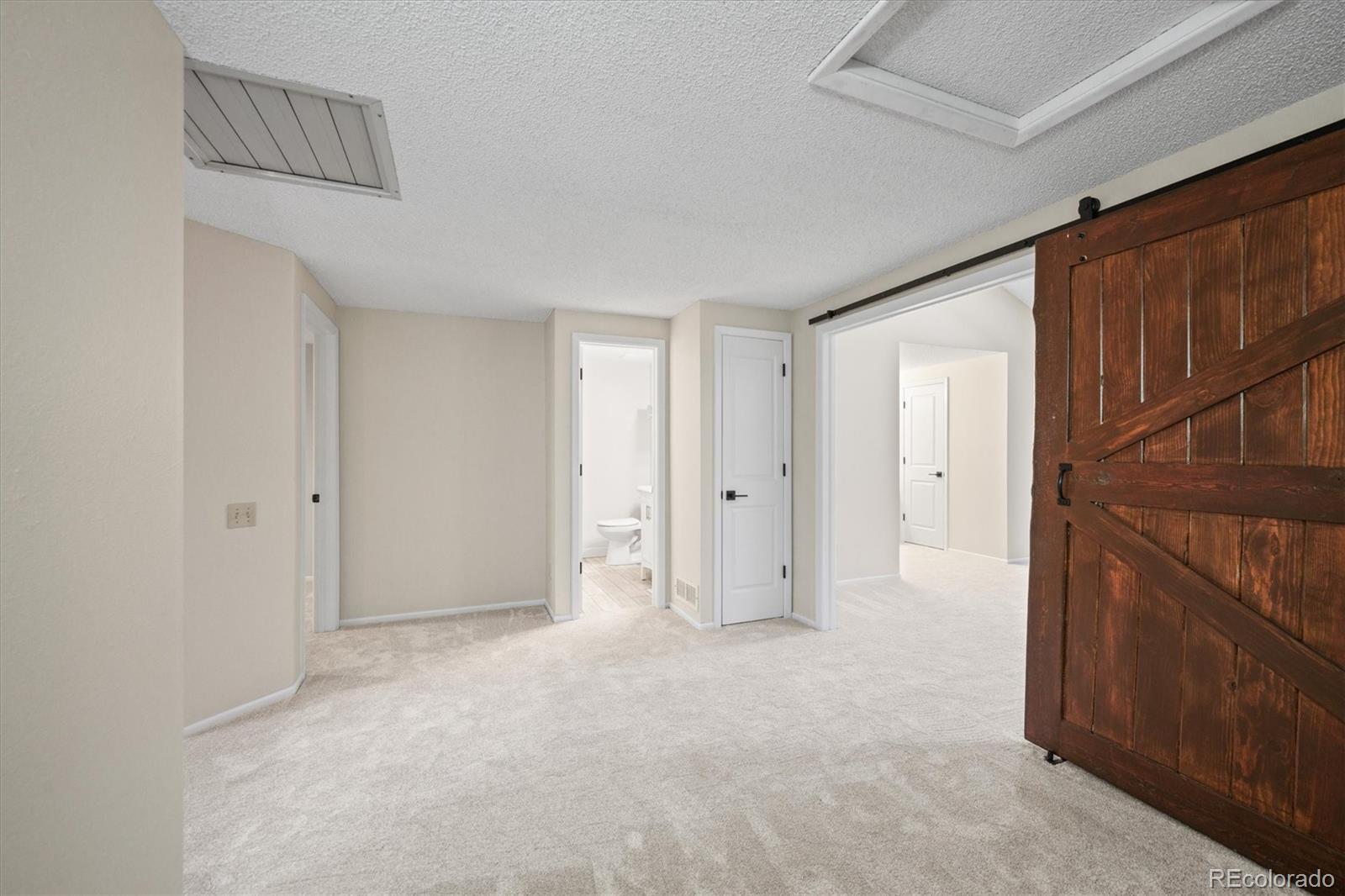 MLS Image #13 for 2887 w long circle,littleton, Colorado