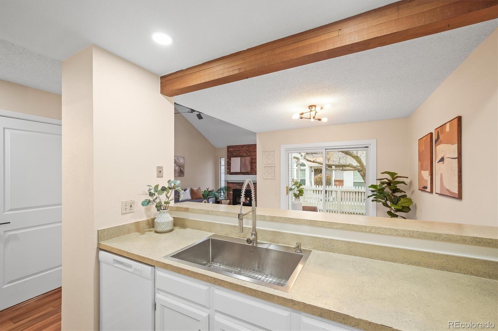 MLS Image #9 for 2887 w long circle,littleton, Colorado