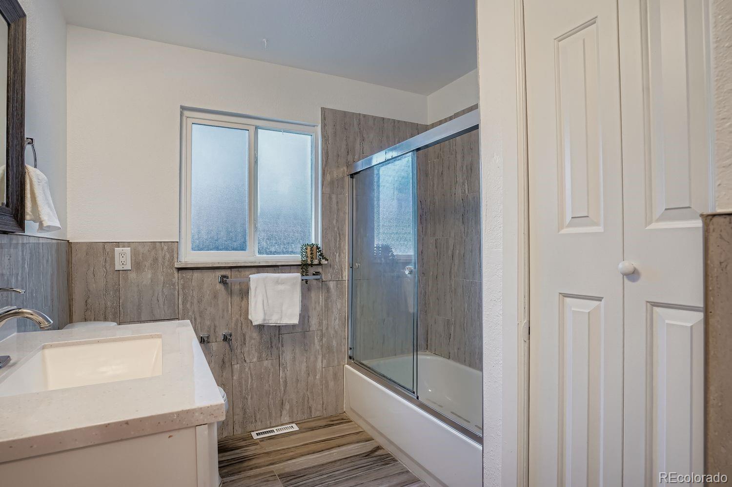 MLS Image #18 for 3822  julian street,denver, Colorado