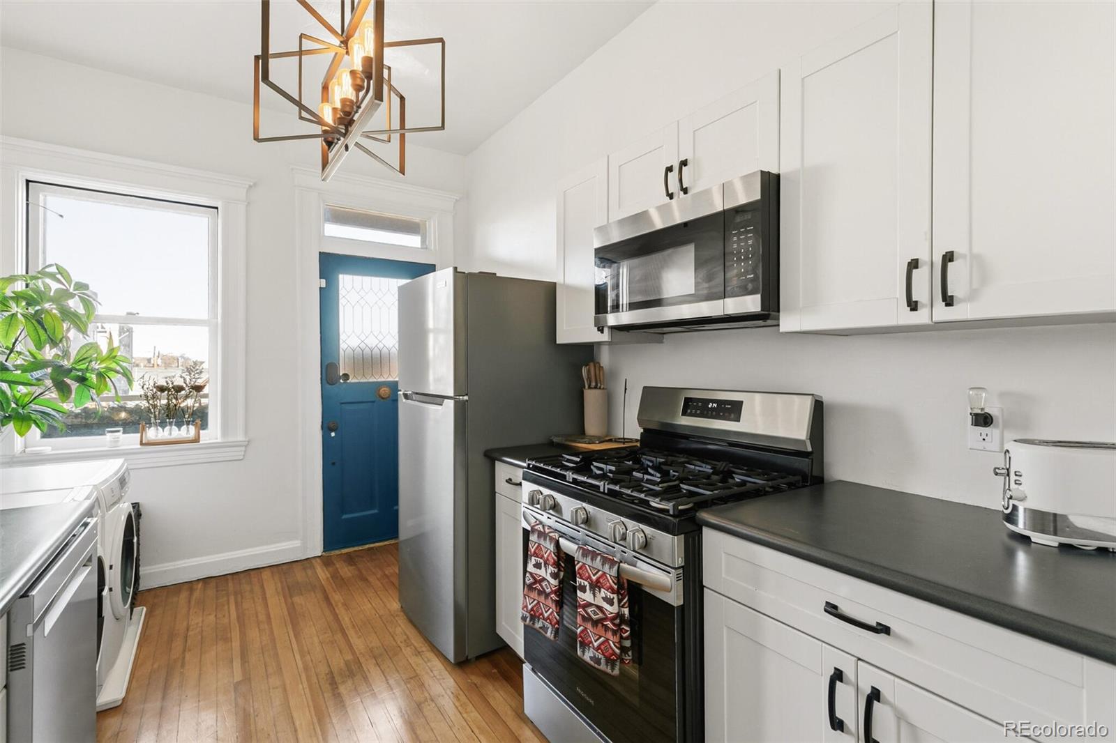 MLS Image #10 for 921 e 13th avenue 3b,denver, Colorado