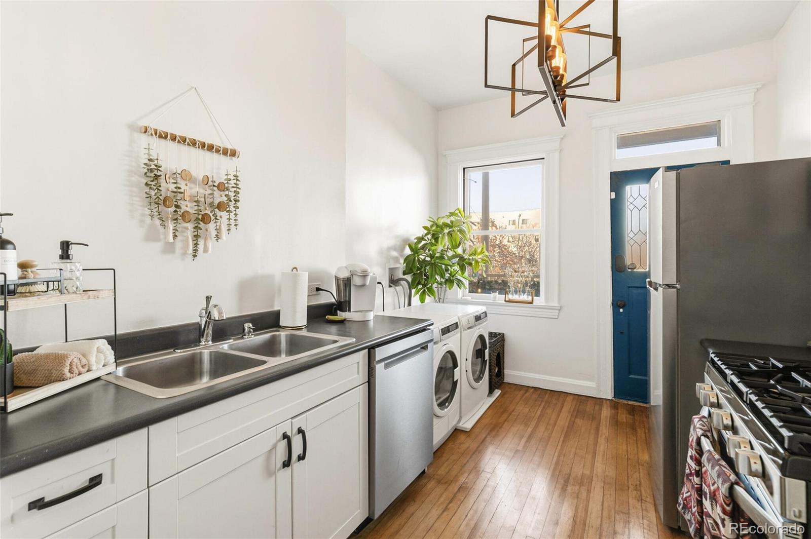 MLS Image #11 for 921 e 13th avenue 3b,denver, Colorado