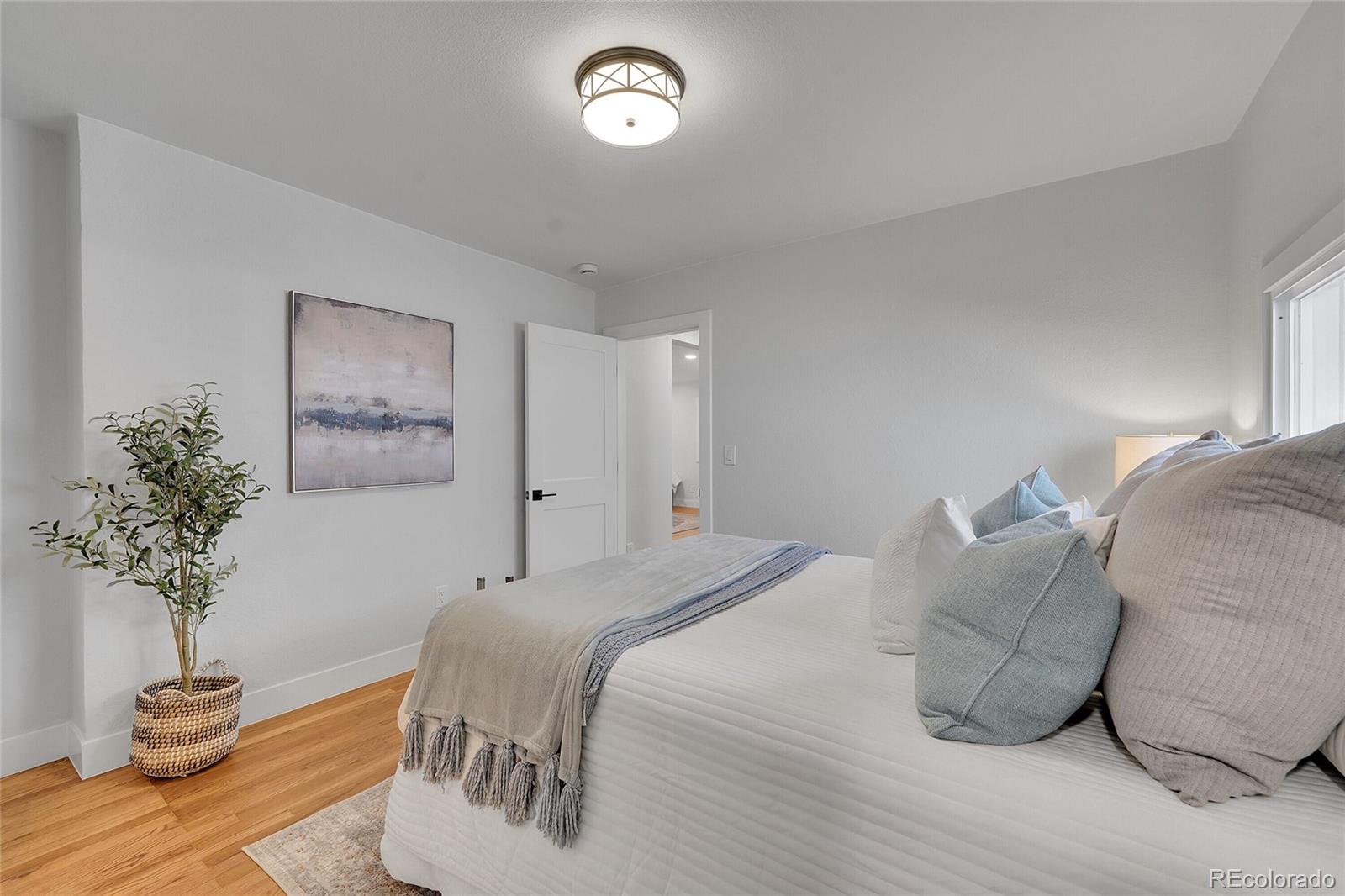 MLS Image #14 for 1846 s gilpin street,denver, Colorado