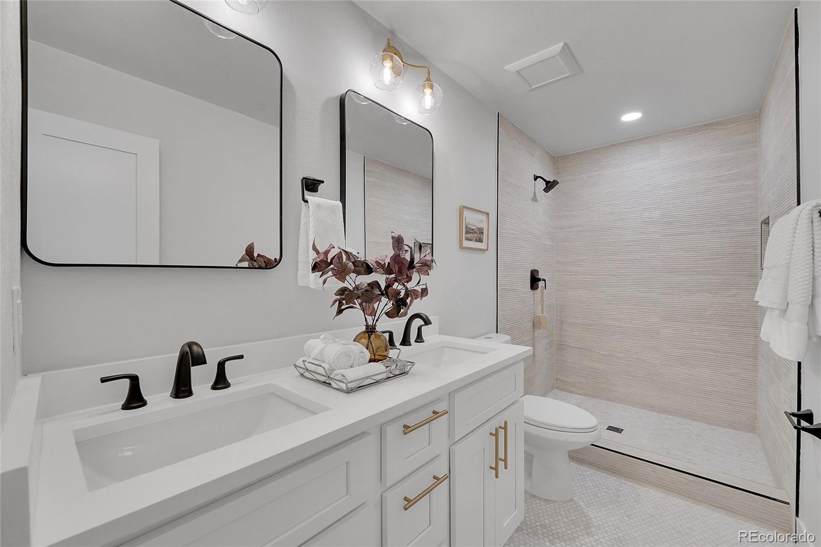 MLS Image #16 for 1846 s gilpin street,denver, Colorado