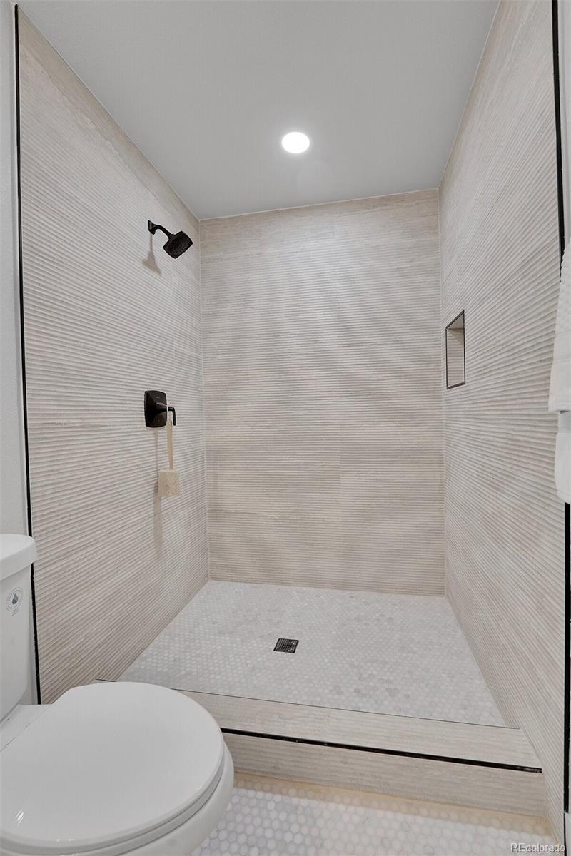 MLS Image #17 for 1846 s gilpin street,denver, Colorado